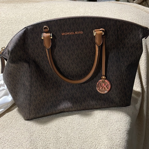 Nice satchel RILEY style - Picture 10 of 16